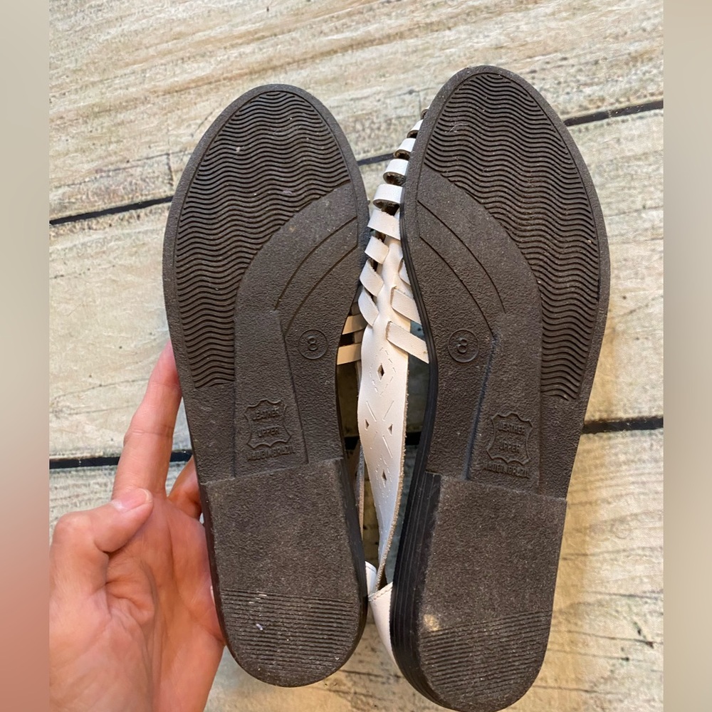 Romano white leather slip on hurarache sandals. 8 - Picture 14 of 14